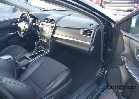 2017 Toyota Camry Se z USA, uszkodzony, nr VIN 4T1BF1FK3HU402584